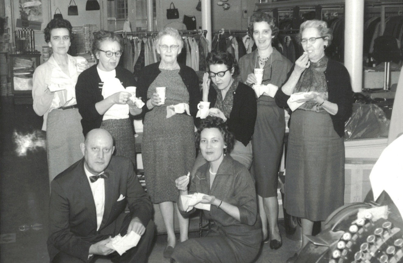 Nathan with women